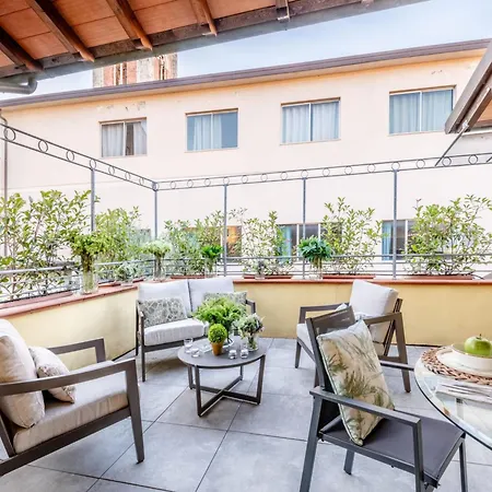 Apartment Smart Apartment With Terrace And Parking In Lucca *